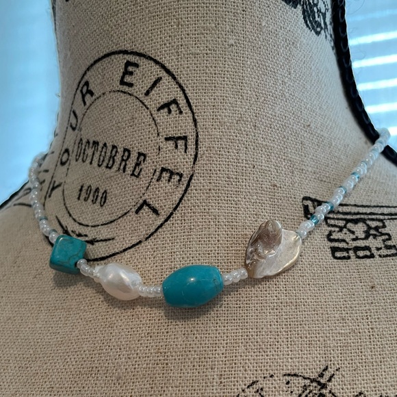 🌊 Sea Love Necklace - Turquoise Stone, freshwater Pearl, and mother of Pearl - Picture 3 of 5